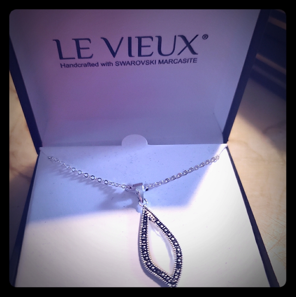 Mother of pearl Necklace